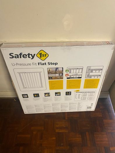 child safety gate/stair gate