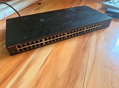Zyxel GS1900-48 48-Port Gigabit Smart Managed Network Switch - Powers On