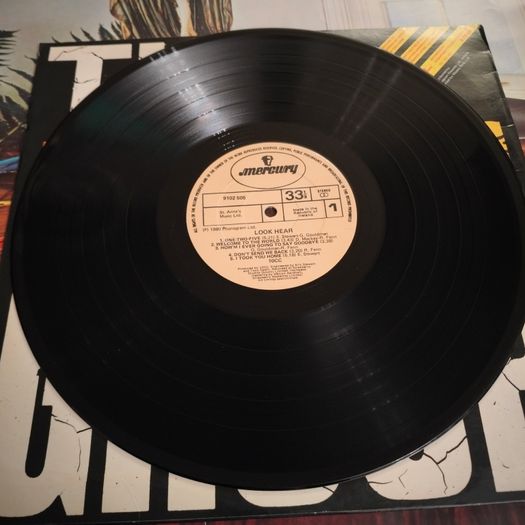 10cc- Look Hear Irish pressing