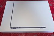 Empty box for Macbook Air