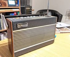 Roberts 5 Band Radio