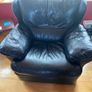 3+1 Leather Sofa and Recliner Armchair Image 5
