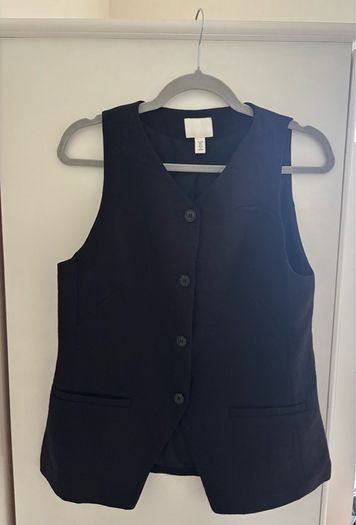 H&M black fitted long