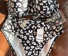 Leopard Print Underwired Bikini Top & High Waist Bikini Bottoms Set