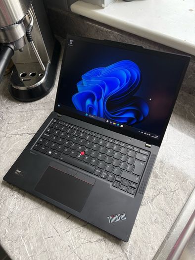 Lenovo X13 Gen 5 - Ultra 5 - 16Gb Ram - 512Gb