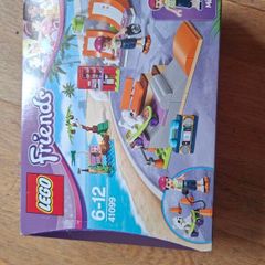Lego Friends Heartlake skatepark (41099)