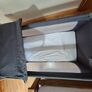travel cot Image 4