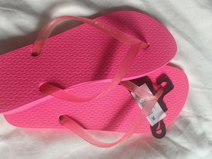 Ipanema flip flops - pink - brand new