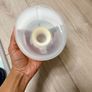 momscozy M5 breast pump Image 4