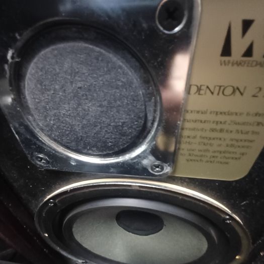 Hifi Gold Wharfedale Denton 2XP vintage loudspeakers highly regarded and sought-after