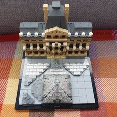 Lego Architecture 21024 Louvre