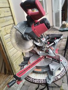 Top Of The Range..LUMBER JACK Sliding double bevel mitre saw