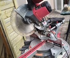 Top Of The Range..LUMBER JACK Sliding double bevel mitre saw