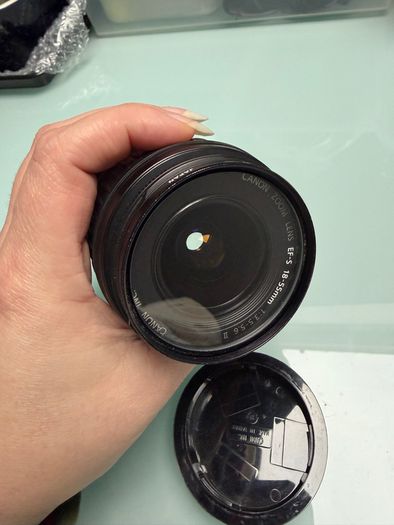 Canon Zoom Lens 18-55mm + UV Filter