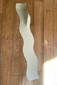 Wavy Mirror