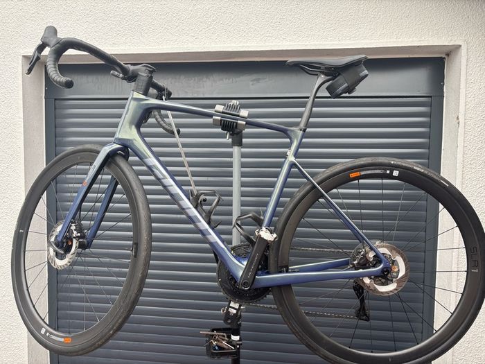 Giant defy adv pro 0 2025