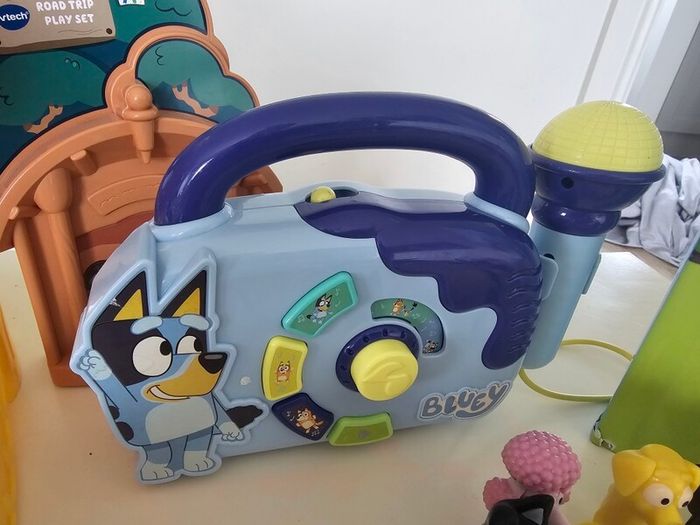 Bluey toy set