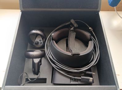 Oculus Rift S + Account with Games
