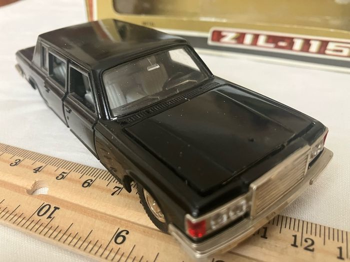 ZIL 115. Russian Limousine, 1970s. 1:43, boxed, near mint. Rare