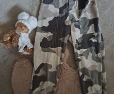 River island Girls Camouflage Military pants 6-7