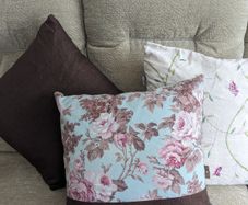 3 Linen AU MAISON Cushions.