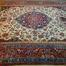 Huge P.ersian Medallion Rug 3.55m x 2.55m (MED)