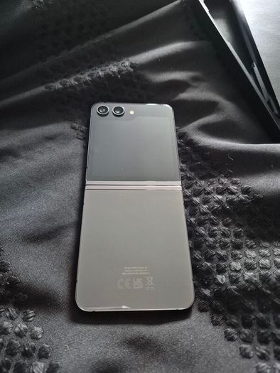 Samsung Galaxy Z Flip 5