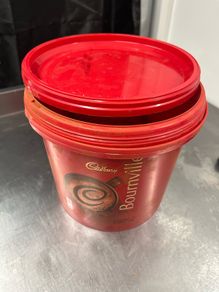 Cadbury's Bournville Cocoa Buckets 5L