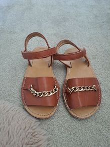 Girls gold Chain Brown Sandals eu28
