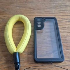 Samsung s21 waterproof phone case.