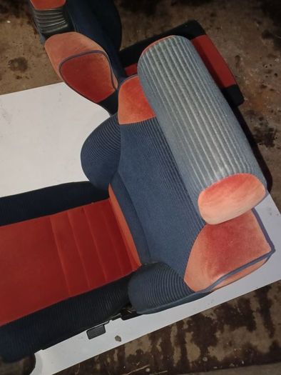 Toyota mr2 Mk1 seats.