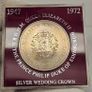 Great Britain 1947-197 Silver Wedding Crown Beautiful Uncirculated Image 2