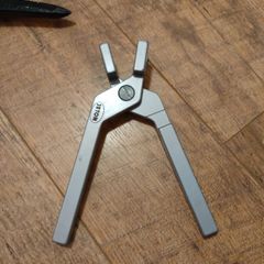 Jeton - Hose Assembly Pliers