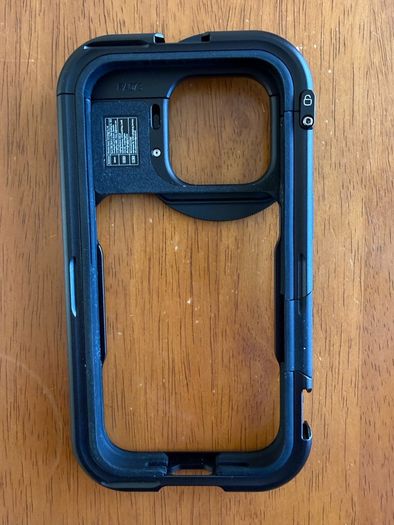 iPhone 16 pro/pro max filming cage + ND filter (NEEWER)
