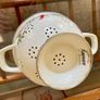 Vintage Pretty Rayware Metal Kitchen Sieve Enamelware Drainer Image 5