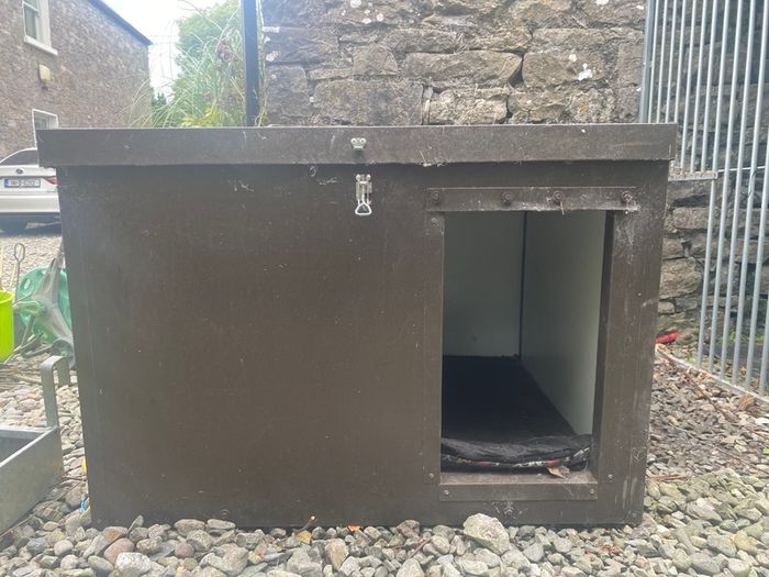Dog Kennel and Cage