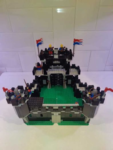 Lego - Black Monarchs Castle 6085