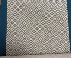 Stair runner with border