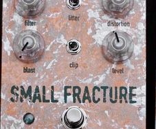 Blue Colander Small Fracture