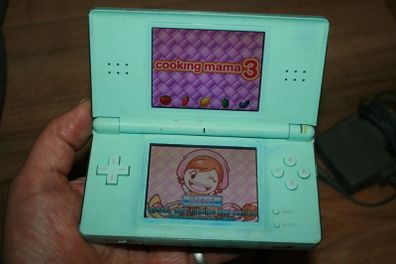 Nintendo DS Lite