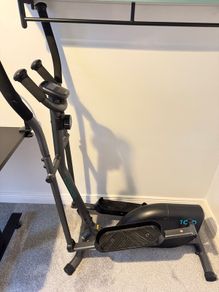 Elliptical Trainer Essential 100 DOMYOS