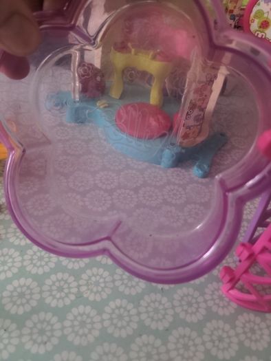 VINTAGE Polly Pocket toys