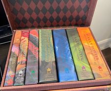 Harry Potter: Housed in a Collectible Trunk-like Box With Sturdy Handles, Lockable Lid