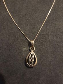925 Sterling Silver Celtic Knot Necklace