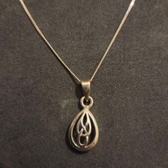 925 Sterling Silver Celtic Knot Necklace