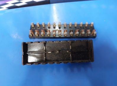 Bakelite fuse box