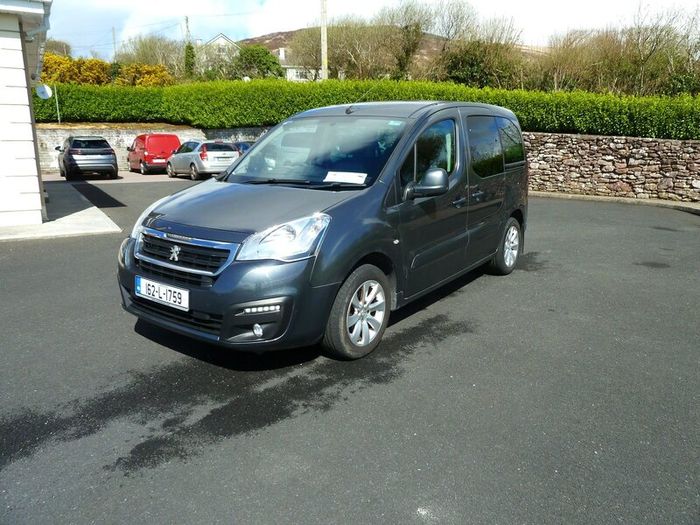 Peugeot Partner Tepee 2016