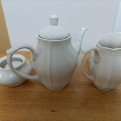 porcelain tea set