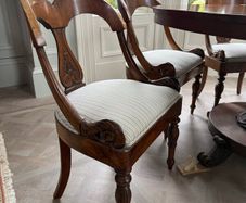 William IV style flame mahogany table & chairs