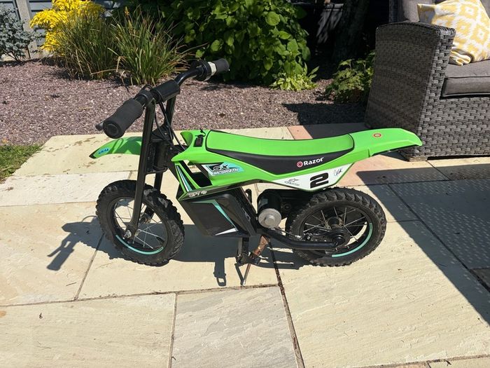 Razor SX125 McGrath 10.8V Electric Mini Dirt Bike